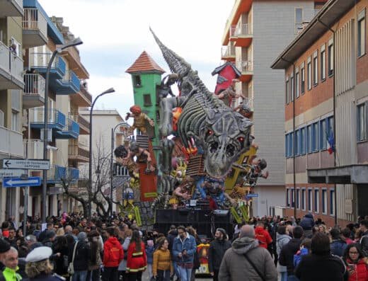 Carnevale di Larino 2027 – Italy